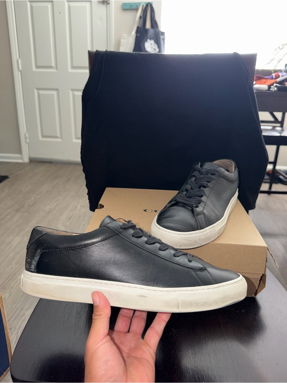KOIO Mens Capri Full-Grain Leather Low-Top Sneakers Onyx Black EU 44 - US 11